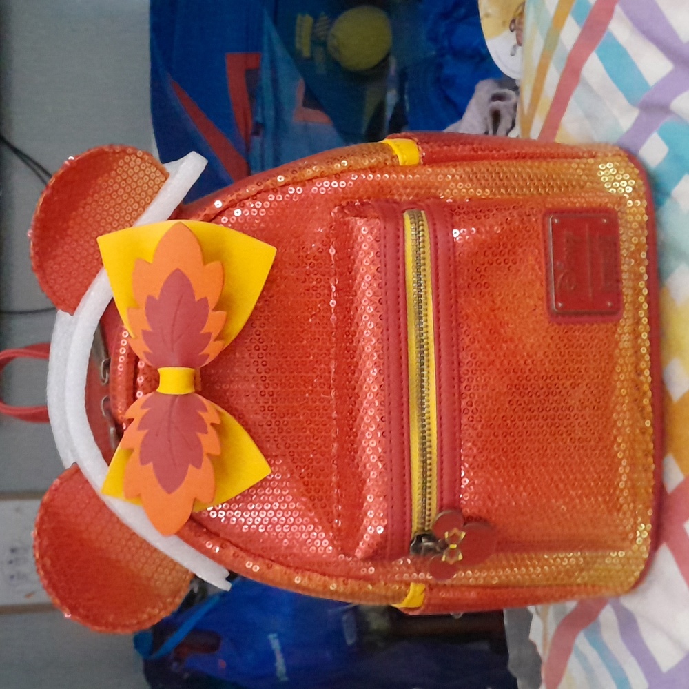 NWT Loungefly Disney Minnie Sequins Fall Bag